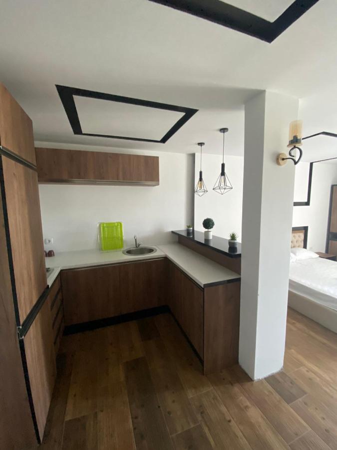 Apartments Stanaj ウルツィニ エクステリア 写真