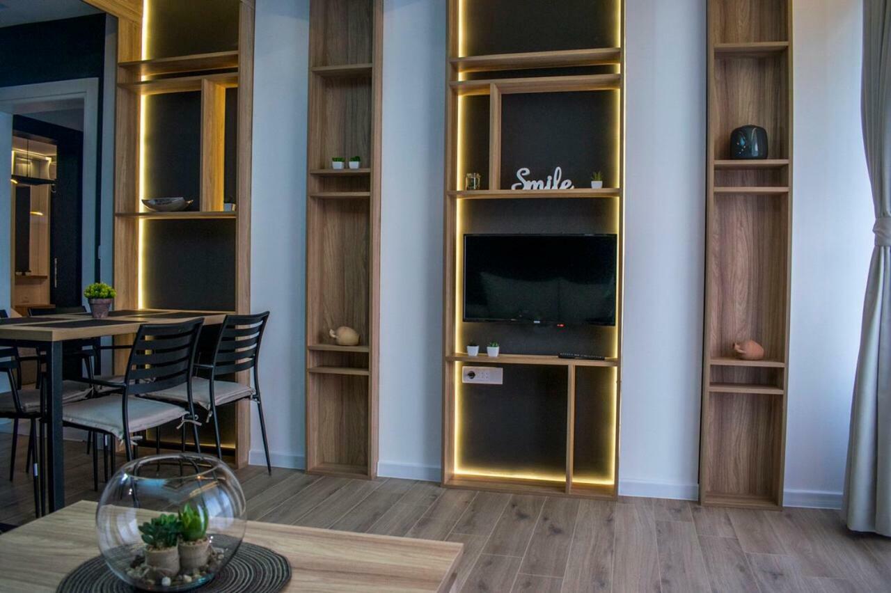 Apartments Stanaj ウルツィニ エクステリア 写真